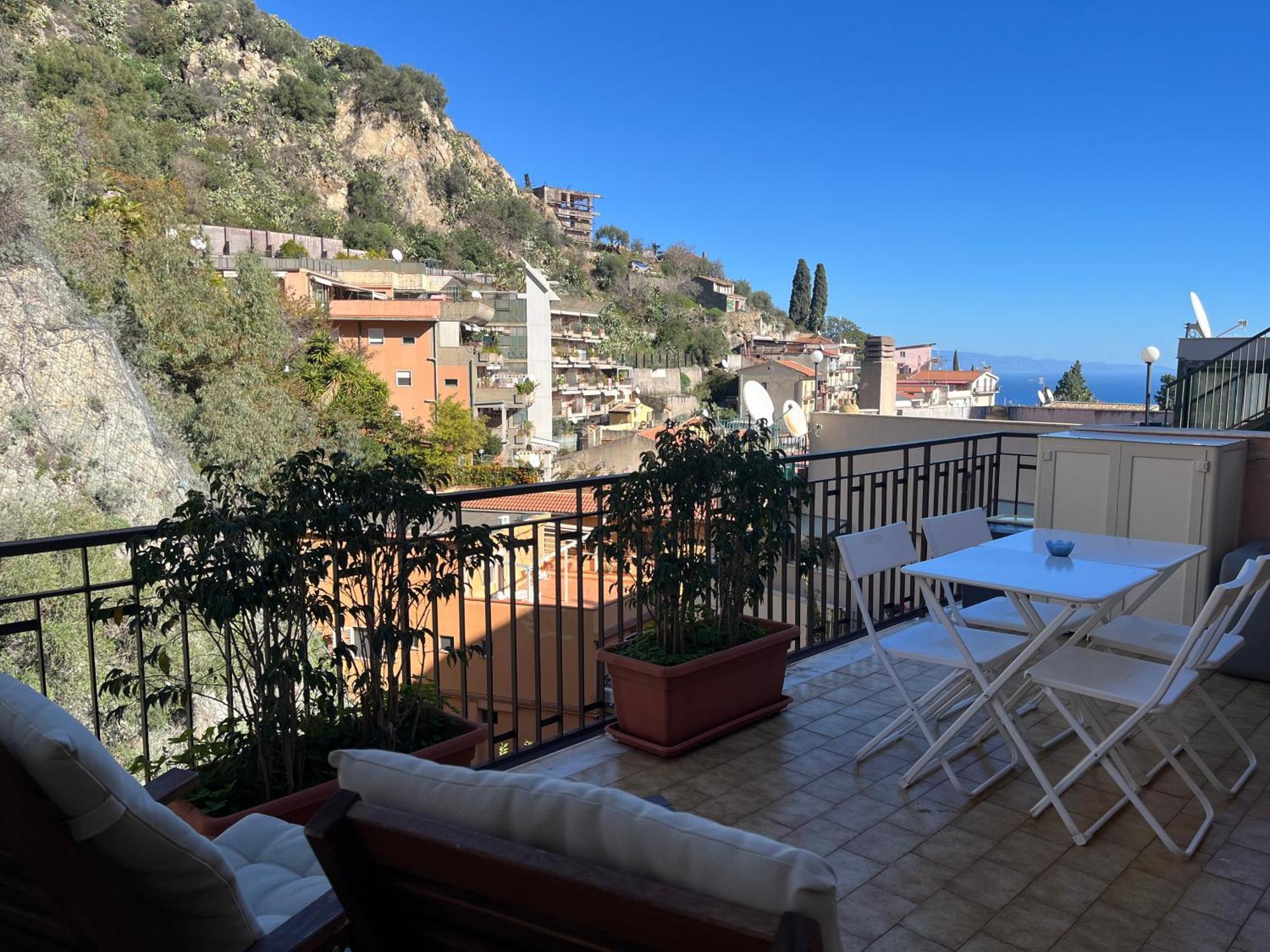 La Casa Di Andrea Apartment Taormina Exterior photo